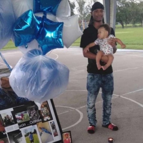 Meet your Posher, Jefe - Picture 1 of 1